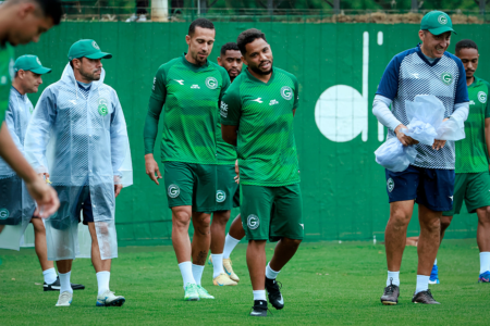 Nicolas e Lourenço são novidades no Goiás para o jogo contra o Athletic-MG