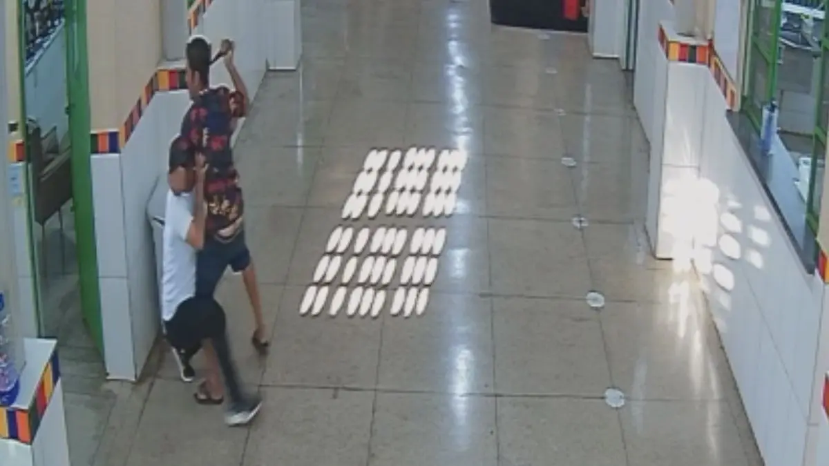 Vídeo: rapaz invade escola armado em Senador Canedo, mas é contido pela Guarda Civil