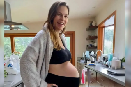 Atriz Hillary Swank grávida