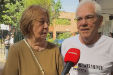 Eleitores no segundo turno no colégio Marista, em Goiânia