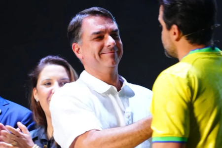 Senador Flávio Bolsonaro
