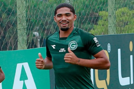 Kadu Sousa sofre lesão e está fora do Goiás para encarar o Operário-PR