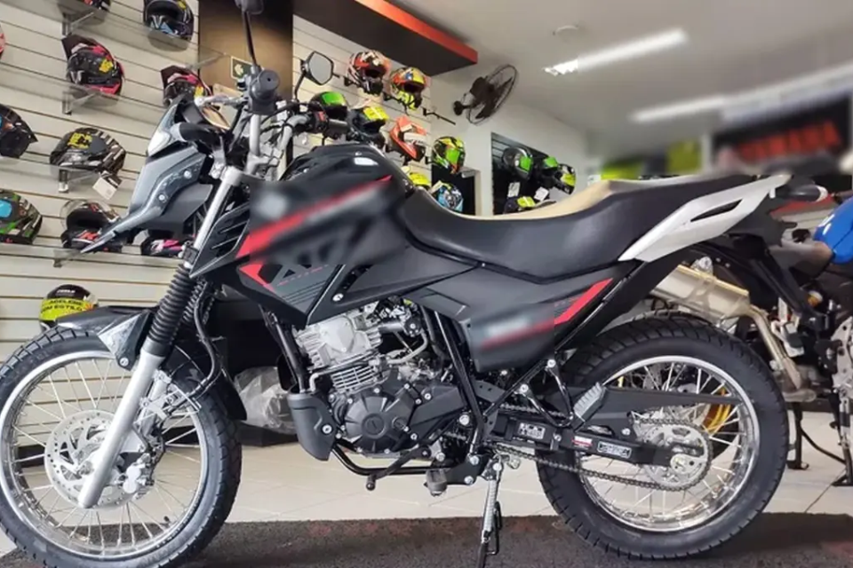Foto ilustrativa de modelo de motocicleta adquirida pelo cliente lesado em Goiás
