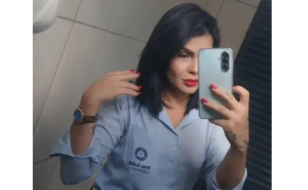 Motorista do transporte coletivo de Goiânia chama atenção pela beleza: "gata diferenciada"; veja Idayany Mesquita motorista de ônibus
