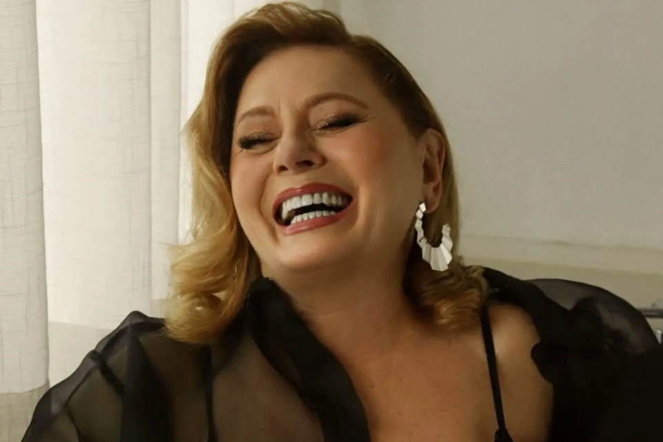 Vera Fischer entra na lista das 100 mulheres mais sexy do mundo; veja a colocação Atriz de 74 anos ficou à frente de Sabrina Sato Sheila Mello